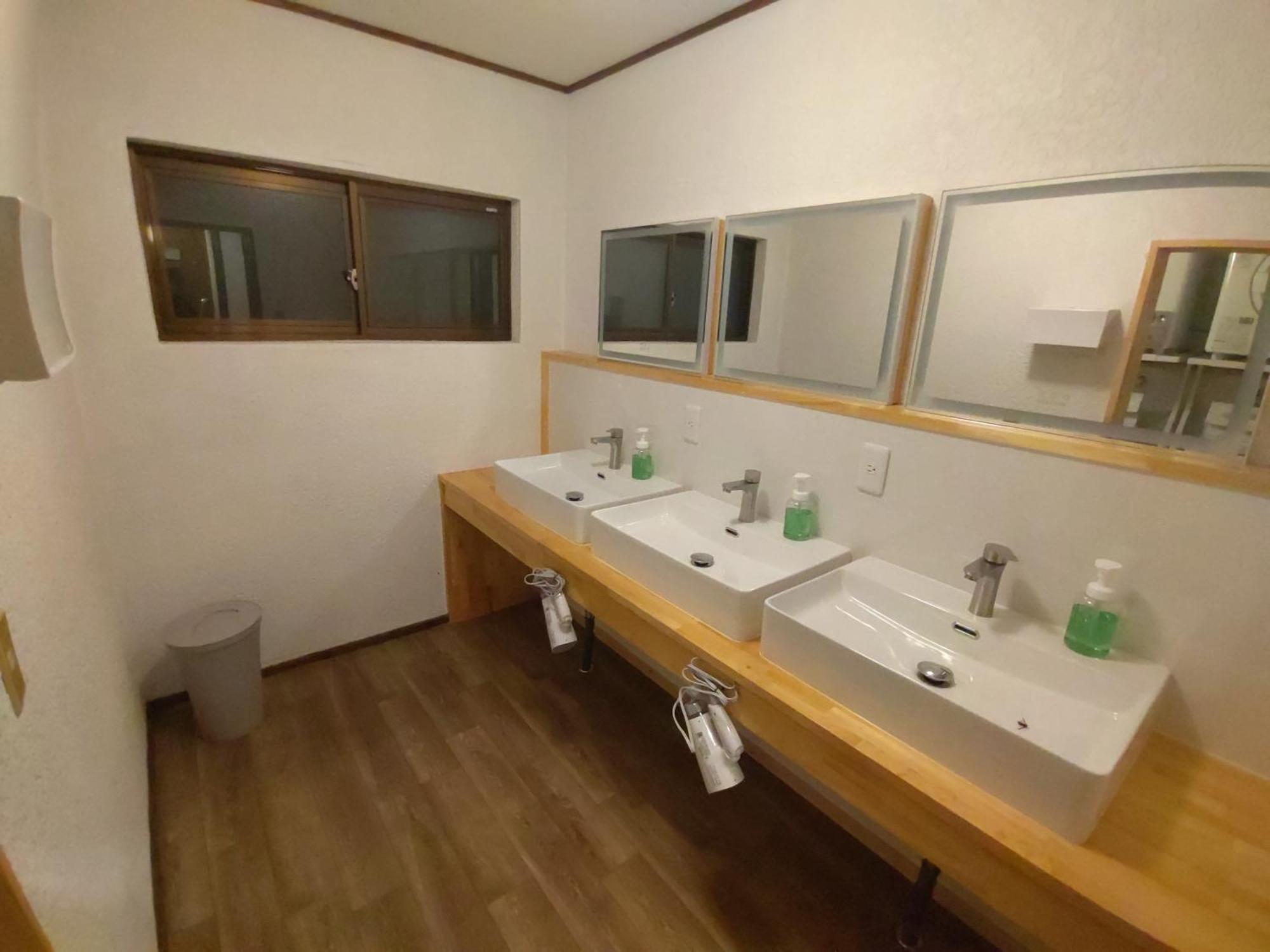 Hakuba Norikura Wakaguri Guesthouse Otari Buitenkant foto